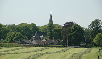 Langs dijken, dorpen en heide